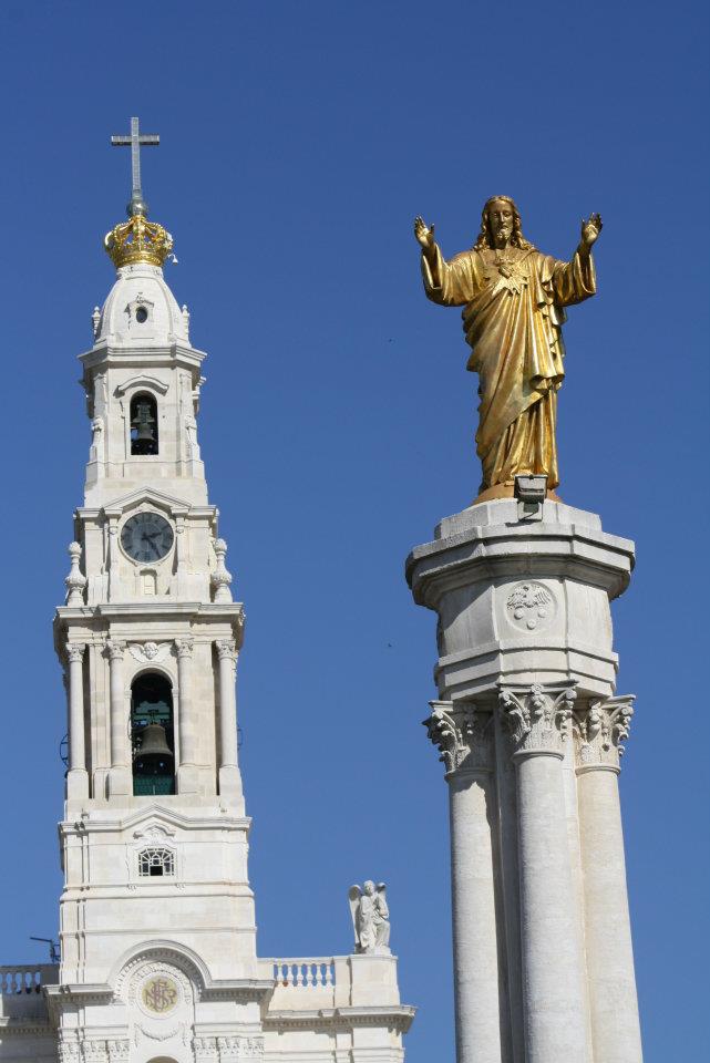 Fatima and the Sanctuary Basilica Half Day Tour from Lisbon Fatima Tours